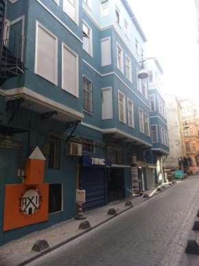 TAXİM HOSTEL